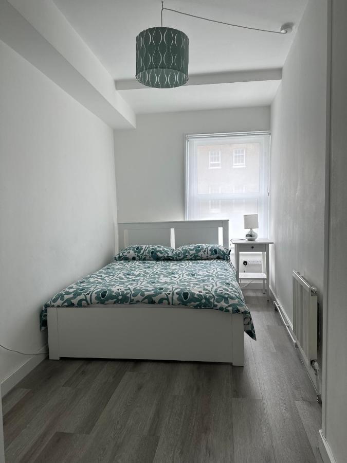 High Barnet Studio Flat Apartment Bagian luar foto